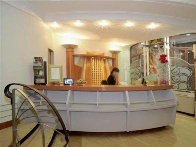 Grand Hotel Des Terreaux Лион Экстерьер фото