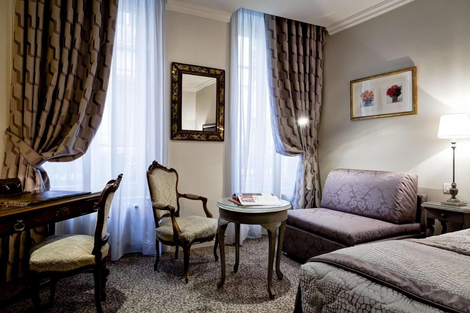 Grand Hotel Des Terreaux Лион Экстерьер фото